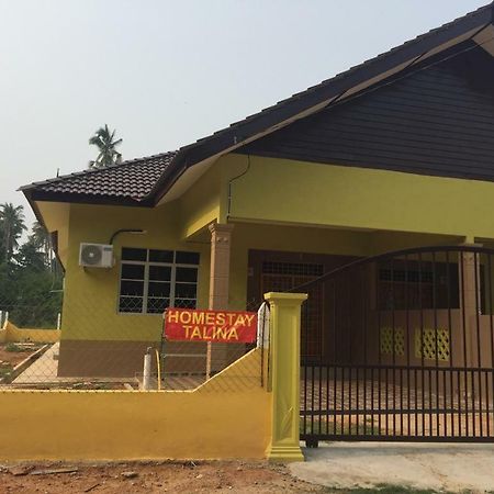 Homestay Talina 쿠알라트렝가누 외부 사진