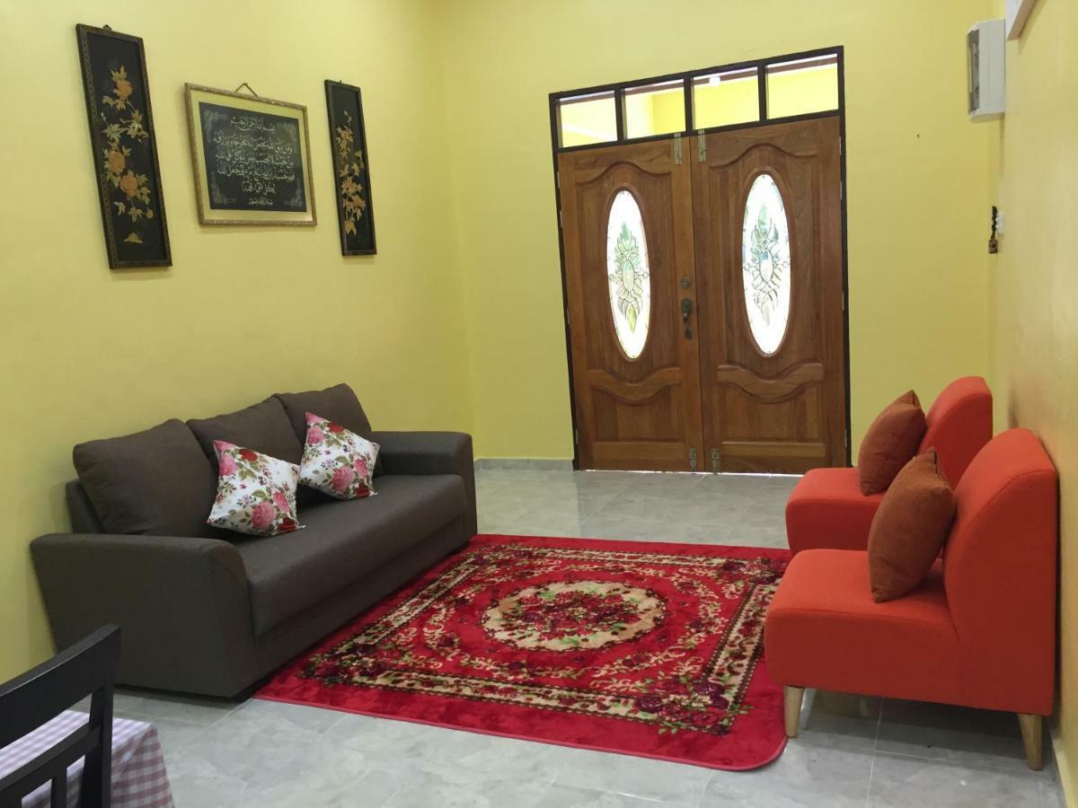 Homestay Talina 쿠알라트렝가누 외부 사진
