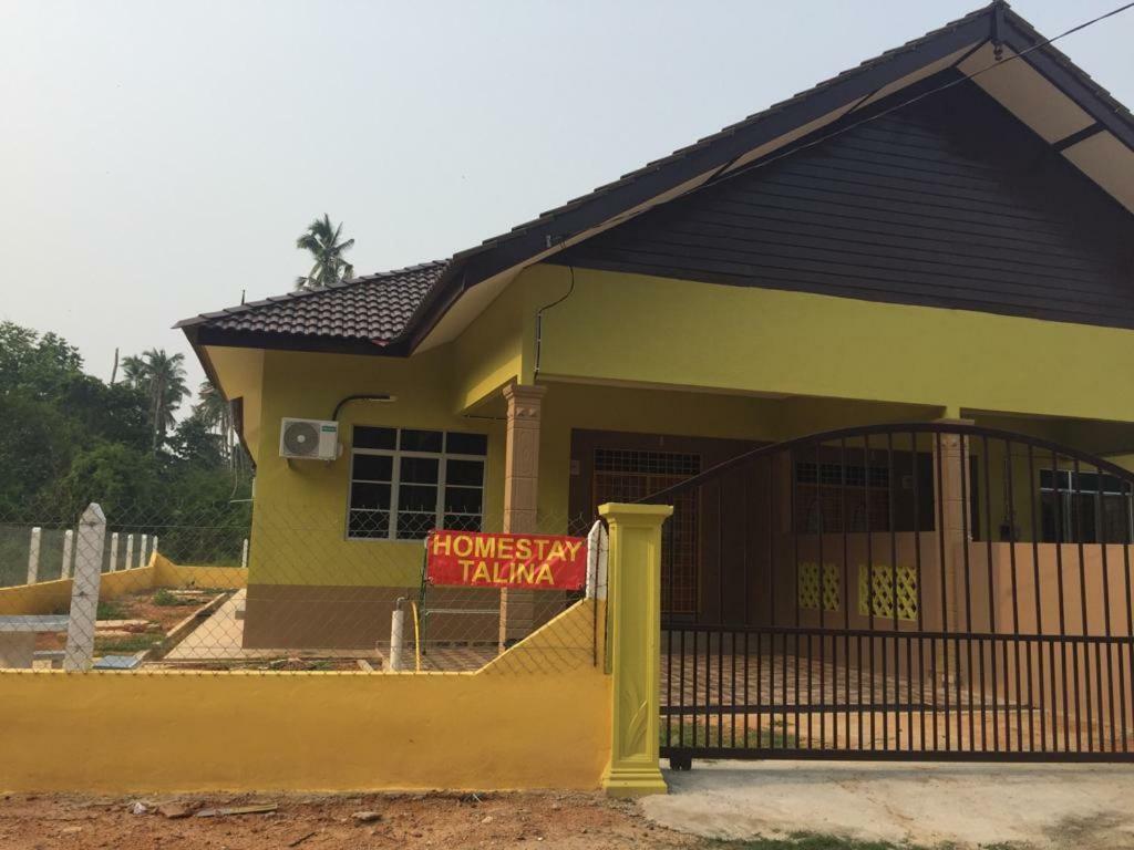 Homestay Talina 쿠알라트렝가누 외부 사진